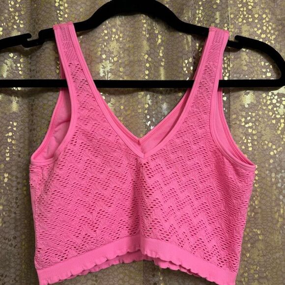 Aerie Hot Pink Burst Superchill Seamless Pointelle Bra Top Medium NWOT - Picture 2 of 6